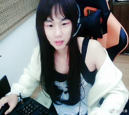 国产主播福利网,揭秘网红经济新趋势  第2张